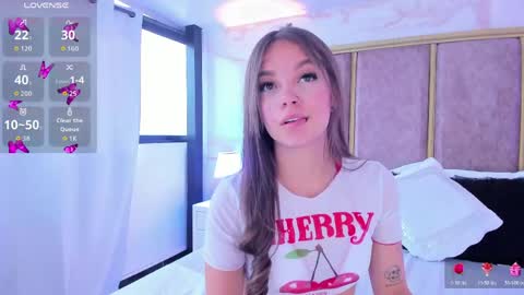 Ammy Jones online show from April 15, 7:54 pm