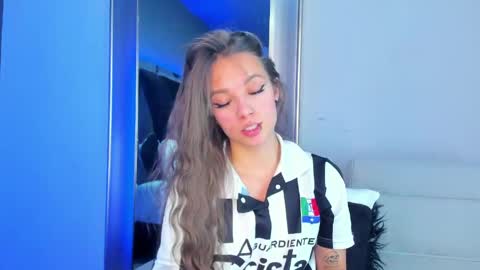 Ammy Jones online show from April 21, 2:51 am