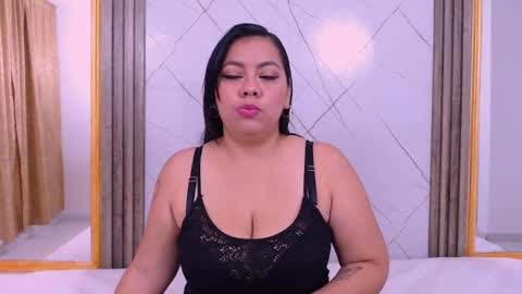 Snapshot of ammypike chatting on February 11, 12:05 pm AmmyPike online show from February 11, 12:05 pm