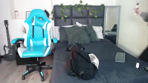 Amnesia online show from September 26, 1:04 pm