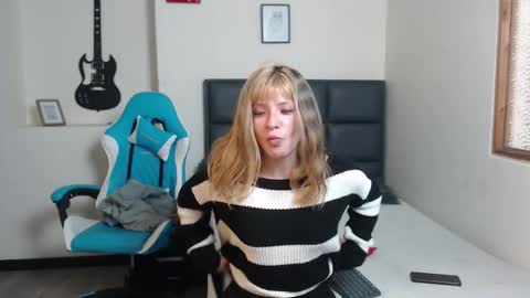 Amnesia online show from October 15, 6:08 pm