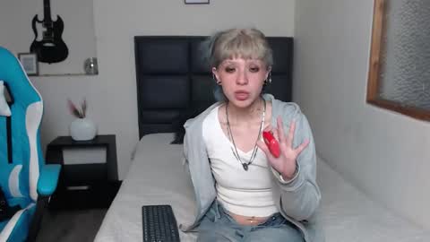 Amnesia online show from November 6, 1:23 pm