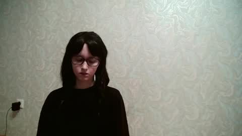 Amomira honeyx online show from March 30, 3:18 am