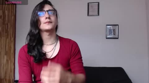 Amoneth online show from February 22, 8:18 pm