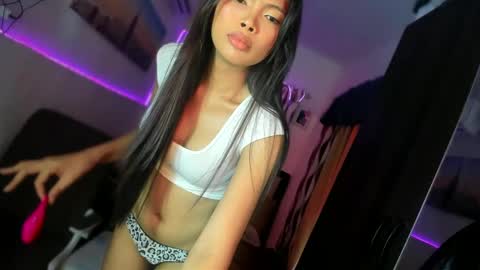 Prinsesa online show from December 10, 11:11 am