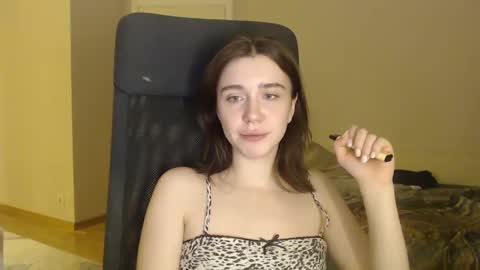 Snapshot of amoremeoww chatting on January 23, 6:45 pm miss unforgettable online show from January 23, 6:45 pm