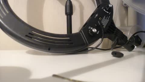 Snapshot of amoremeoww chatting on February 18, 6:26 am miss unforgettable online show from February 18, 6:26 am