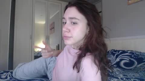 Snapshot of amoremeoww chatting on November 7, 5:40 am miss unforgettable online show from November 7, 5:40 am