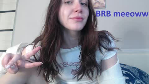 miss unforgettable online show from April 27, 9:24 pm