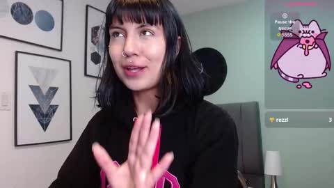 Snapshot of amy__adams1 chatting on October 23, 4:34 am Amy 3 online show from October 23, 4:34 am