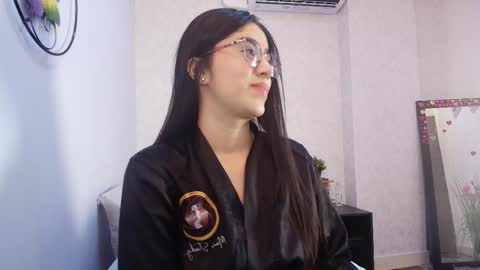 amy__wats0n online show from October 16, 7:15 pm