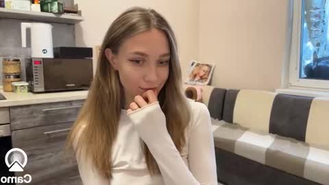 Snapshot of amy_chill chatting on January 30, 12:37 pm Amy Chill online show from January 30, 12:37 pm