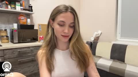 Snapshot of amy_chill chatting on February 26, 6:21 pm Amy Chill online show from February 26, 6:21 pm