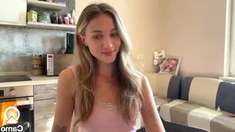 Snapshot of amy_chill chatting on September 25, 9:57 am Amy Chill online show from September 25, 9:57 am