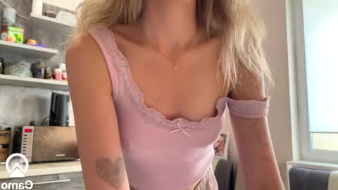 Snapshot of amy_chill chatting on September 26, 12:42 pm Amy Chill online show from September 26, 12:42 pm