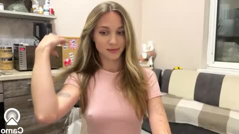 Snapshot of amy_chill chatting on October 2, 6:15 pm Amy Chill online show from October 2, 6:15 pm