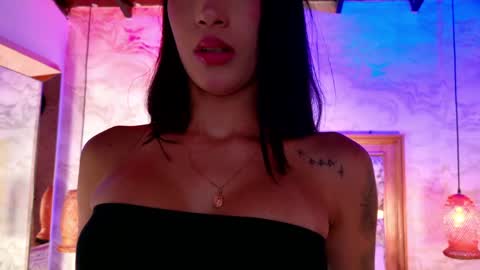 amy_greenee online show from April 7, 11:43 am