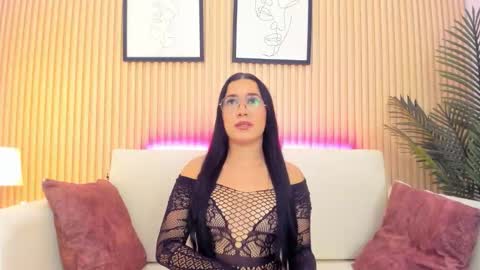 amy_leah_ online show from October 24, 6:48 pm