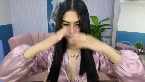 Amy online show from May 22, 7:19 pm