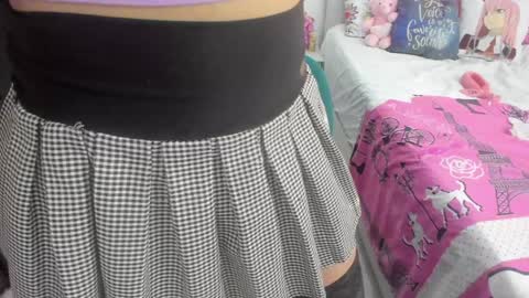 Amy Caroland online show from February 8, 10:08 pm