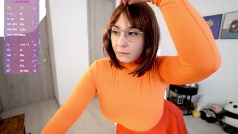 Snapshot of amy_ross1 chatting on October 31, 2:40 pm Daniela M online show from October 31, 2:40 pm