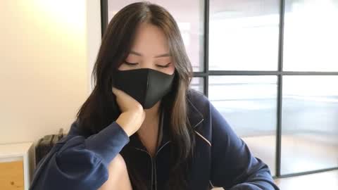 girl next door named Amy online show from February 24, 7:33 am