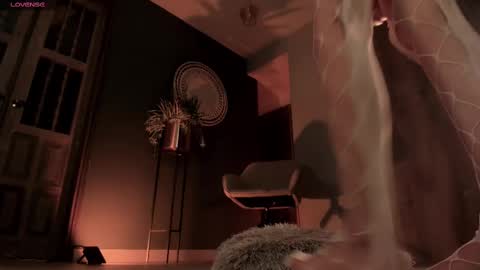 Amy Armstrong online show from February 26, 2:59 am