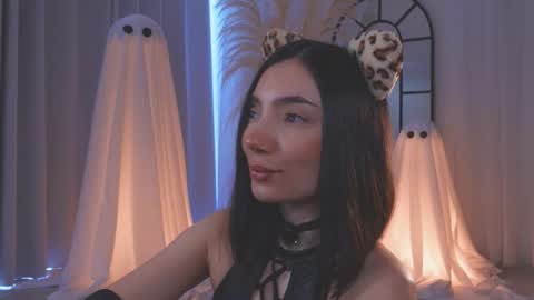 Amy Armstrong online show from October 22, 3:12 pm