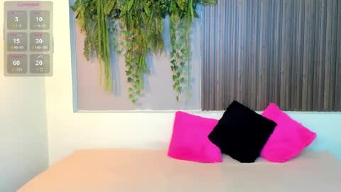 My name is AMY... Nice to meet you  thumb up me please its important online show from September 18, 4:42 pm