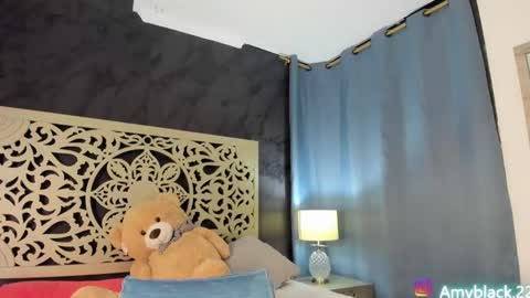 Snapshot of amyblack__ chatting on September 15, 1:49 am Amy online show from September 15, 1:49 am