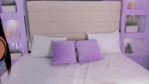 amy online show from January 13, 11:59 am