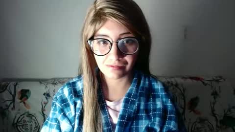 amycosplay99 online show from December 24, 7:17 am