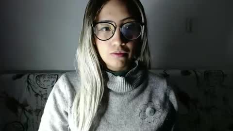 amycosplay99 online show from December 31, 4:27 am