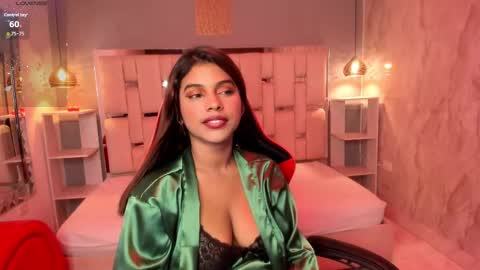 Snapshot of amyevan_ chatting on September 29, 9:41 pm amyevan_ online show from September 29, 9:41 pm