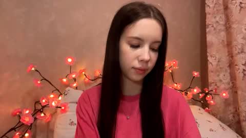 Snapshot of amygrav chatting on November 22, 2:49 pm Milou online show from November 22, 2:49 pm