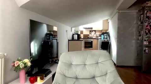 Snapshot of amyroberta92 chatting on October 28, 7:34 am amyroberta92 online show from October 28, 7:34 am