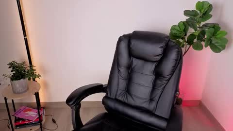 Aleja  online show from November 9, 6:12 am