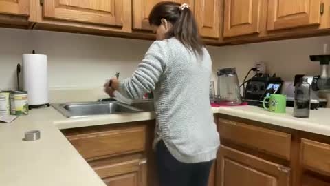 Snapshot of amysmilez chatting on December 2, 2:30 pm Amy Smilez online show from December 2, 2:30 pm