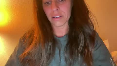 Snapshot of amysmilez chatting on December 16, 10:42 am Amy Smilez online show from December 16, 10:42 am