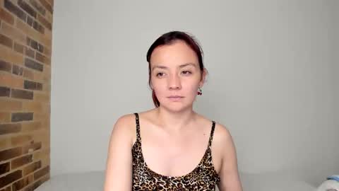 Snapshot of amysweet77 chatting on November 21, 3:16 am Madi online show from November 21, 3:16 am