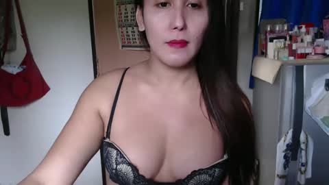 amysweetbabe online show from December 19, 5:51 am