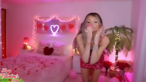 Snapshot of amyvalentine chatting on February 14, 6:34 am AmyValentine online show from February 14, 6:34 am