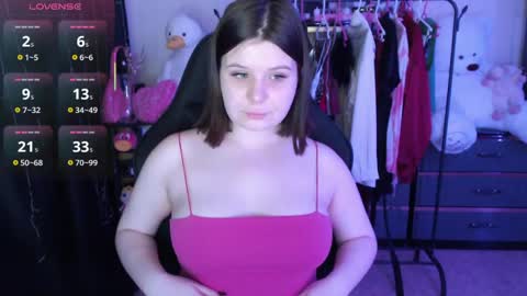 amyvibes online show from April 10, 8:13 pm