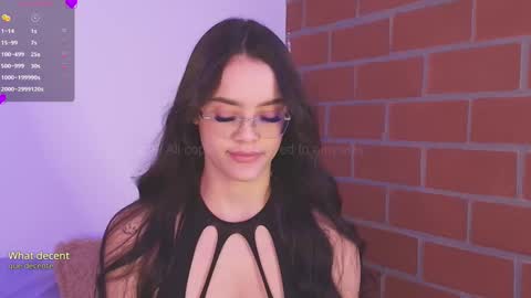 Snapshot of amyw0w chatting on February 18, 5:53 pm IG amyw0w online show from February 18, 5:53 pm