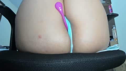 Snapshot of amywalker01 chatting on September 25, 9:51 pm amy online show from September 25, 9:51 pm