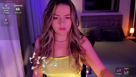 Snapshot of amywoods chatting on September 10, 9:37 pm online show from September 10, 9:37 pm