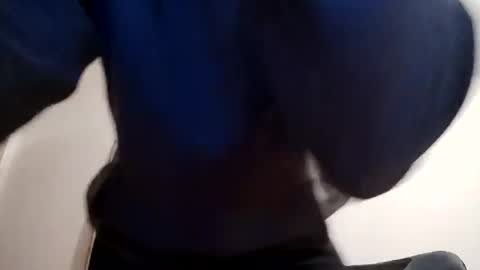 Snapshot of amyyrlikesdeep chatting on December 15, 3:13 am amyyrlikesdeep online show from December 15, 3:13 am