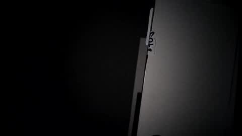 Snapshot of amyyrlikesdeep chatting on December 27, 1:00 am amyyrlikesdeep online show from December 27, 1:00 am