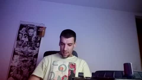 Snapshot of amyyrlikesdeep chatting on January 15, 1:45 am amyyrlikesdeep online show from January 15, 1:45 am