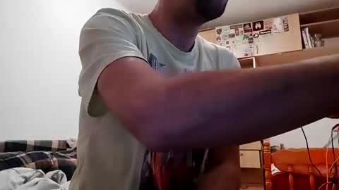 Snapshot of amyyrlikesdeep chatting on January 24, 2:18 am amyyrlikesdeep online show from January 24, 2:18 am